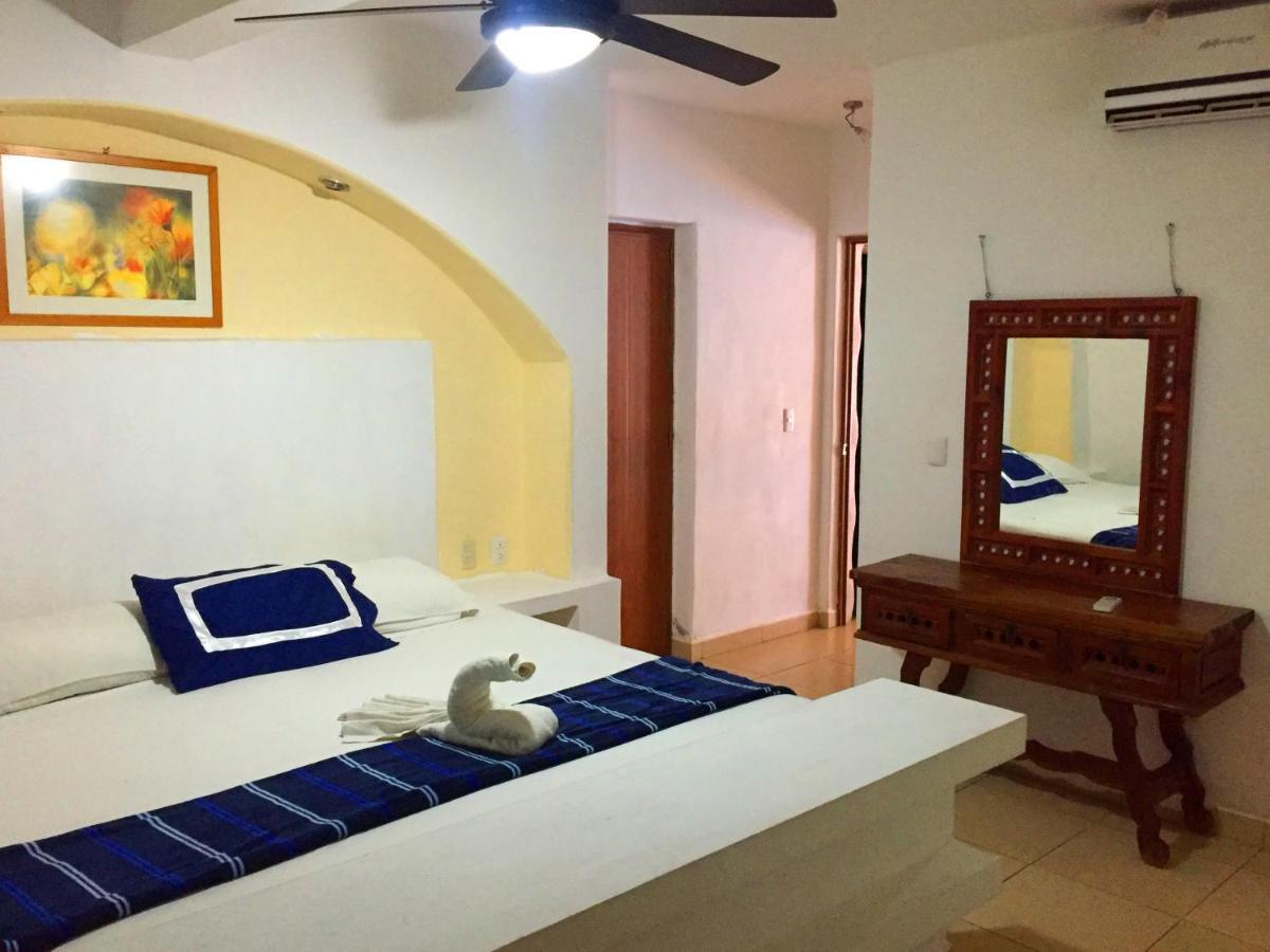 Villa Palmitas Acogedor Departamento Nivel Piscina Gigante Jardines Acapulco Bagian luar foto