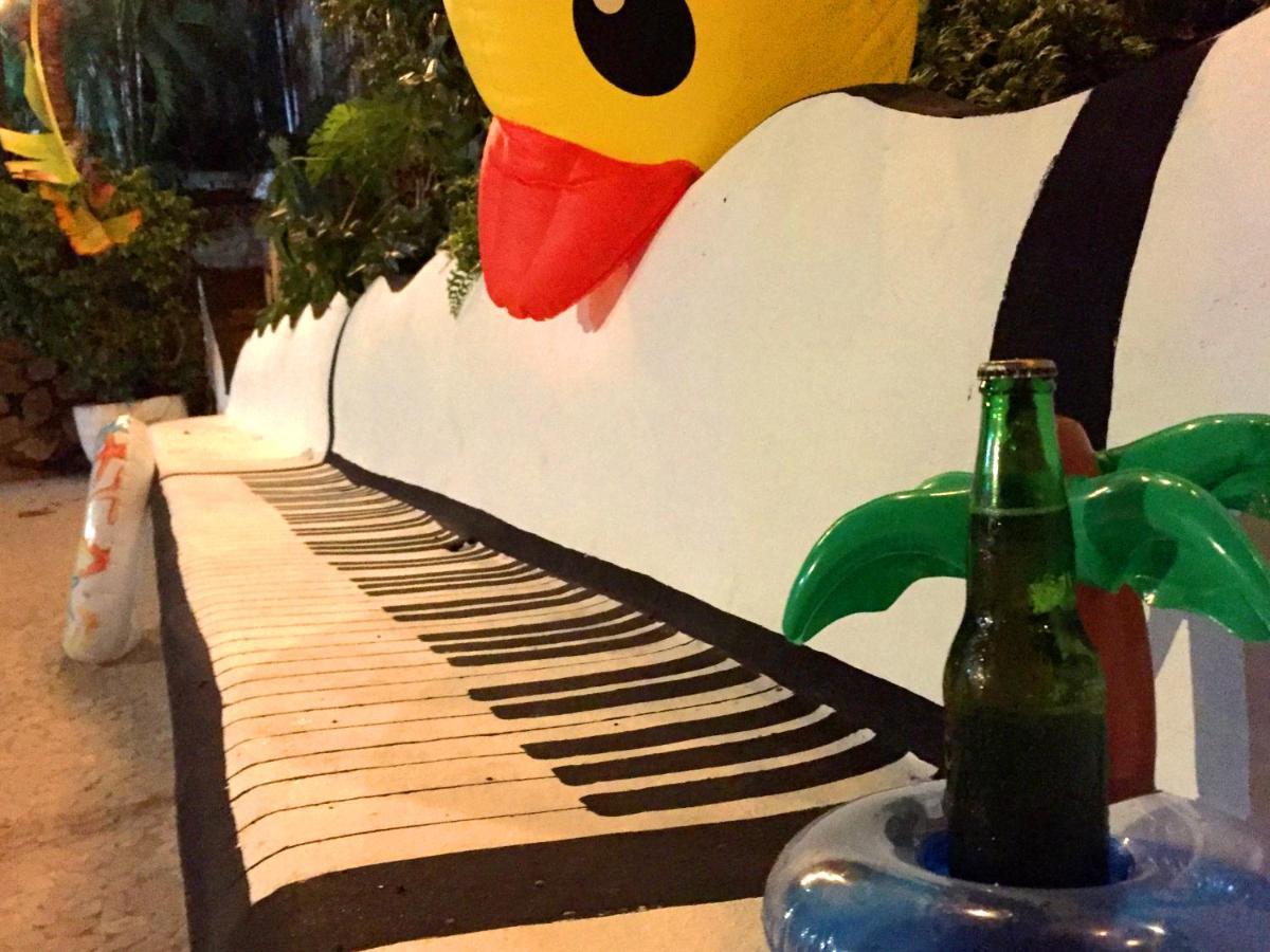 Villa Palmitas Acogedor Departamento Nivel Piscina Gigante Jardines Acapulco Bagian luar foto