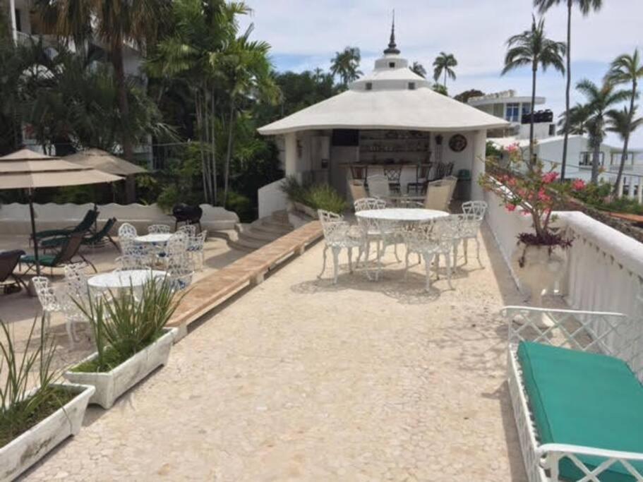 Villa Palmitas Acogedor Departamento Nivel Piscina Gigante Jardines Acapulco Bagian luar foto