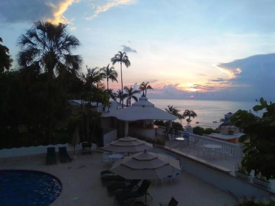 Villa Palmitas Acogedor Departamento Nivel Piscina Gigante Jardines Acapulco Bagian luar foto