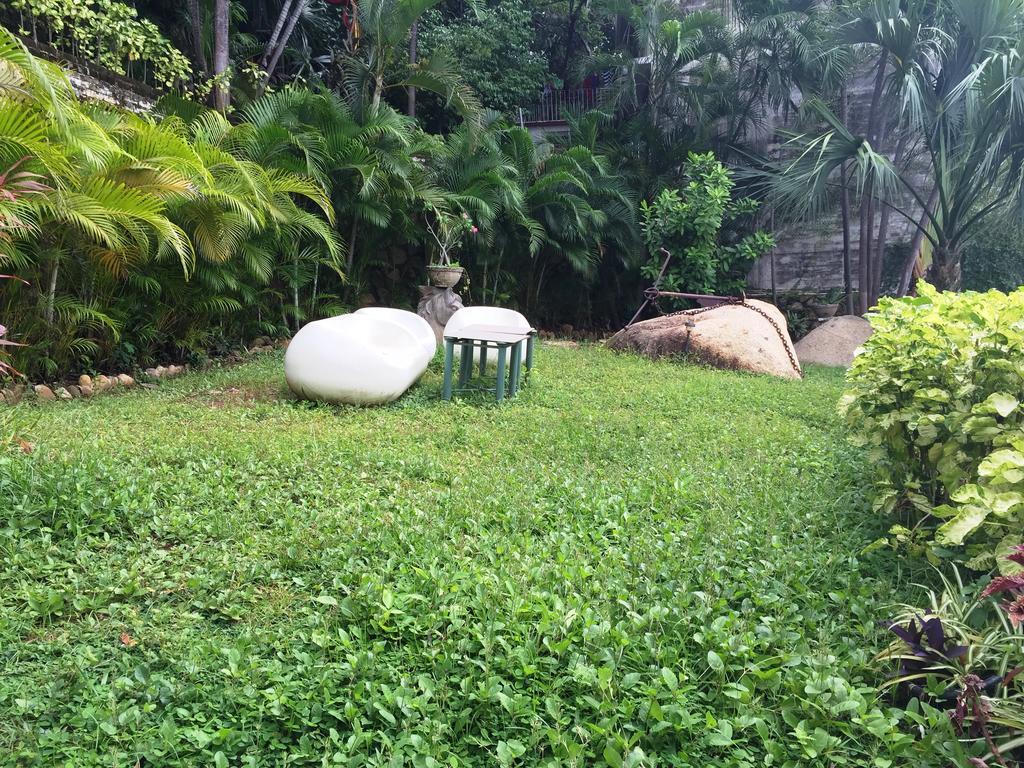 Villa Palmitas Acogedor Departamento Nivel Piscina Gigante Jardines Acapulco Bagian luar foto